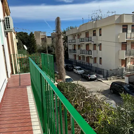 Holiday home Holiday Mondello Mondello