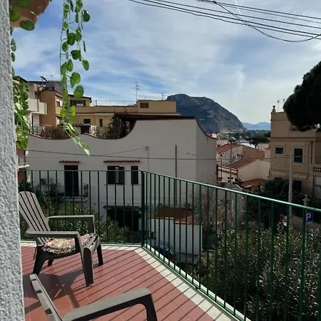 Holiday Mondello